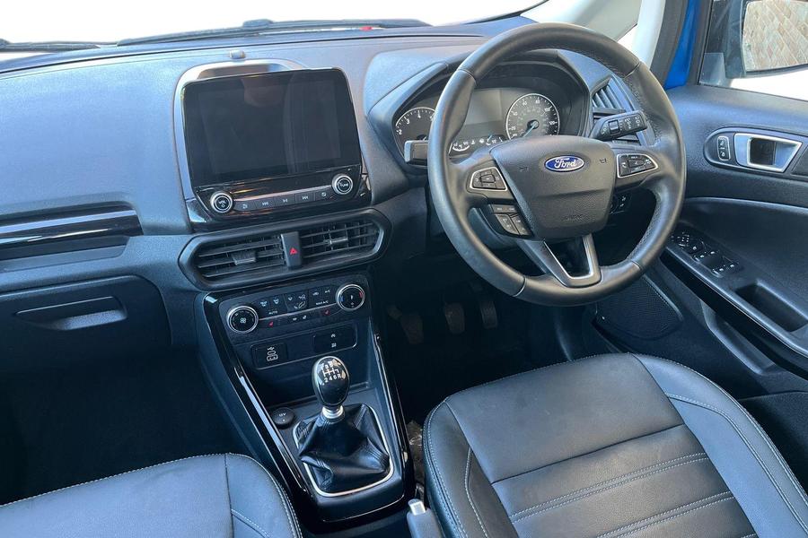 Ford ECOSPORT Photo autoimg-7e871e2cf581cd377fb298d699bd929f3015e844.jpg