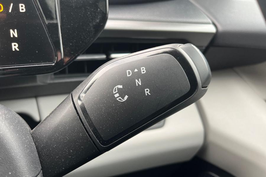Ford Explorer Photo autoimg-7e8b7965356d0c961560fbe3b44b0d5f1dfecdcd.jpg