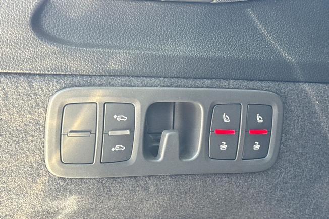 AUDI Q7 Photo 28