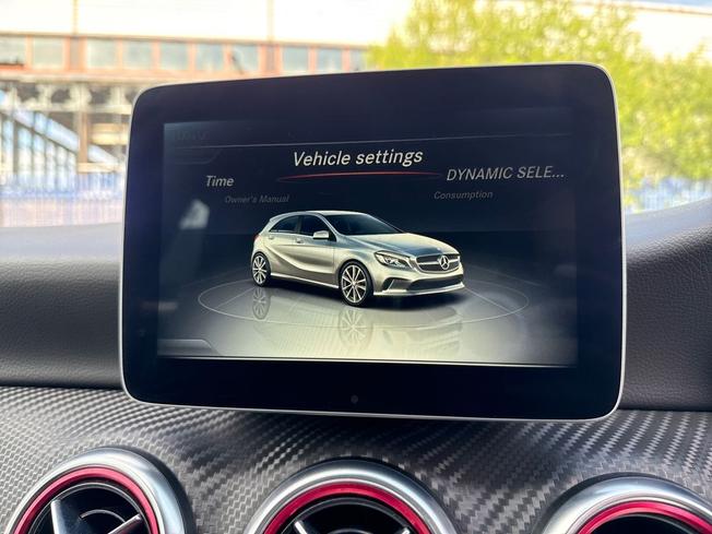 MERCEDES-BENZ A Class Photo 39