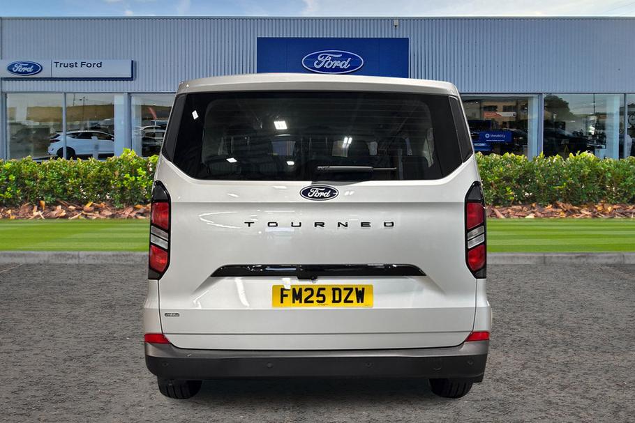 Used Ford TOURNEO CUSTOM 13