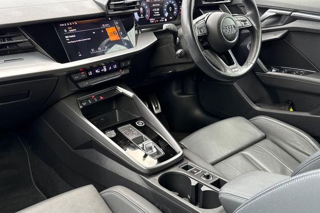 AUDI A3 Photo 26