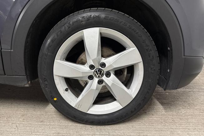 Volkswagen T-Cross Photo 5