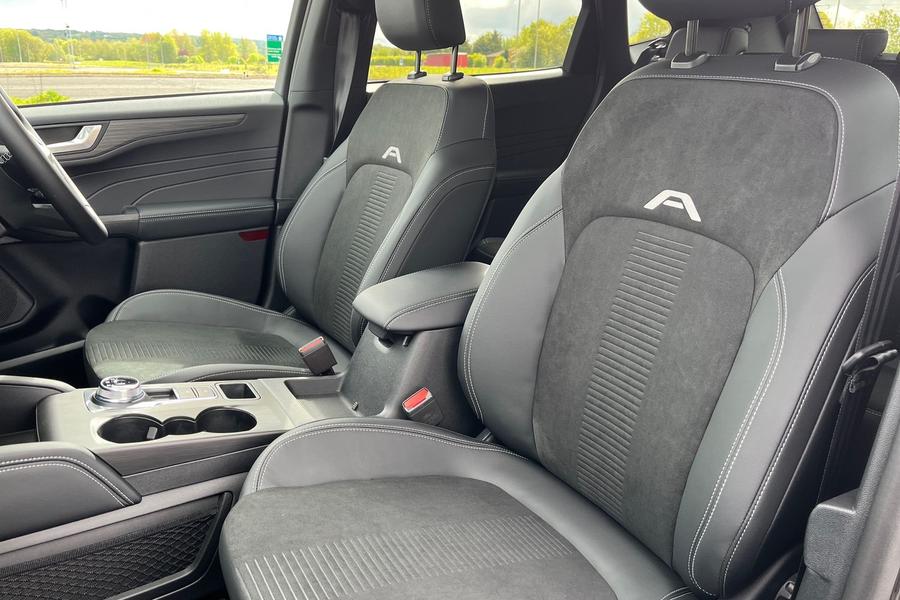 Ford KUGA Photo autoimg-7e9393c4122796098ad46fbc5bfc68f233d6d7e8.jpg