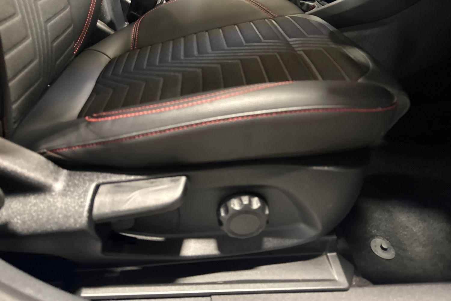Ford PUMA Photo 24