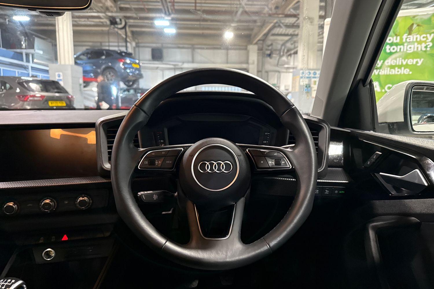 Audi A1 Photo 11