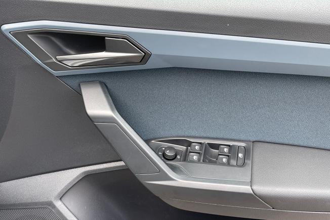 SEAT Arona Photo 23