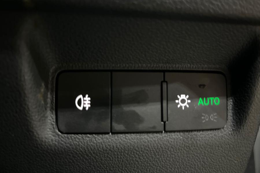 Skoda ENYAQ Photo autoimg-7eaa5a8e3003197c3697872e7841199c85ba5c00.jpg