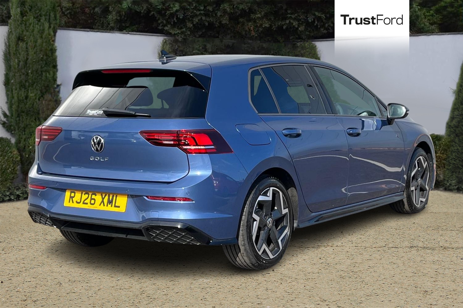 Volkswagen Golf Photo 3