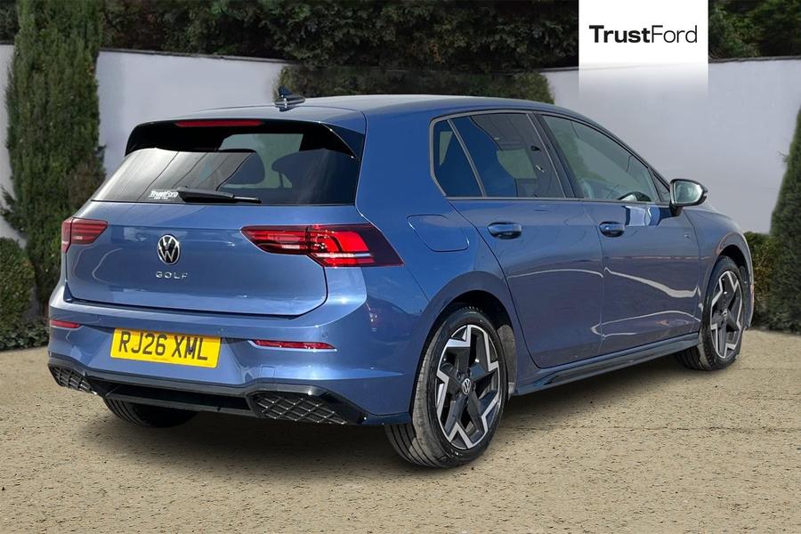 Volkswagen Golf Photo autoimg-7eadc91511292b1f2015f9c3f66ee3c926850ead.jpg