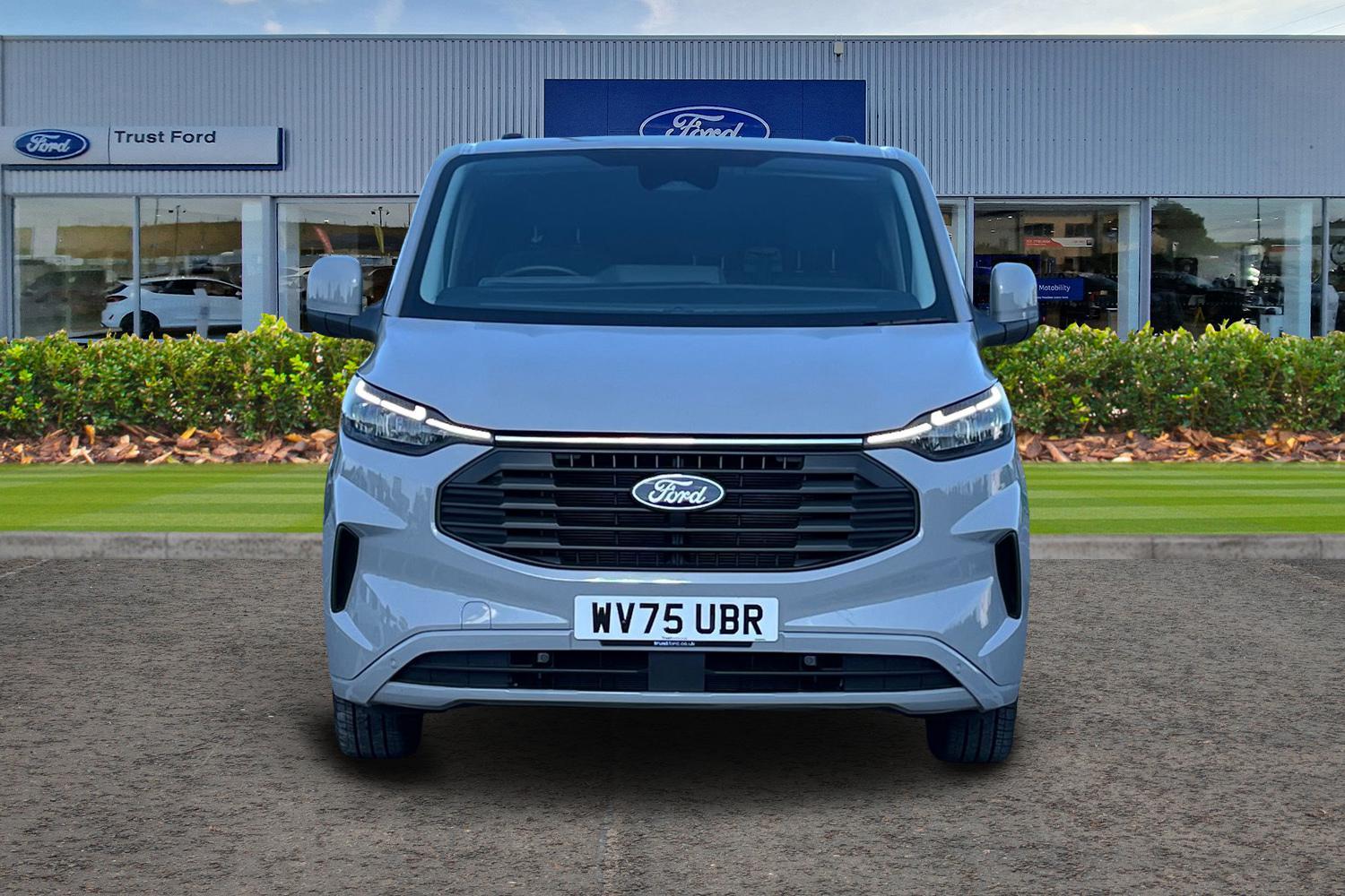 Ford TRANSIT CUSTOM Photo 11