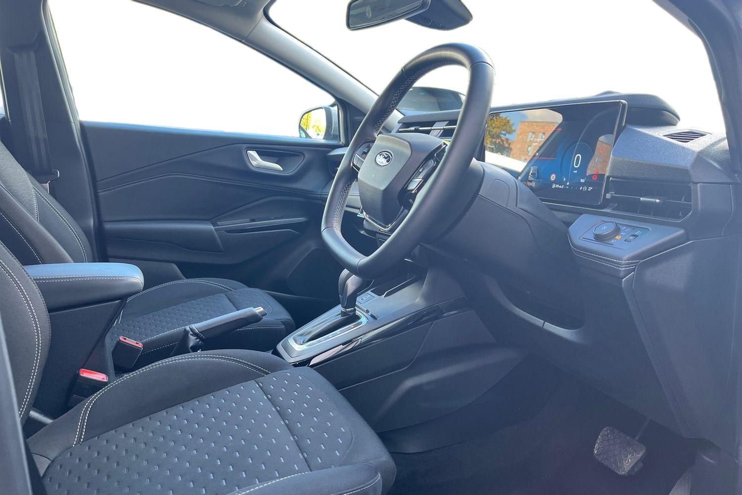 Ford PUMA Photo 8