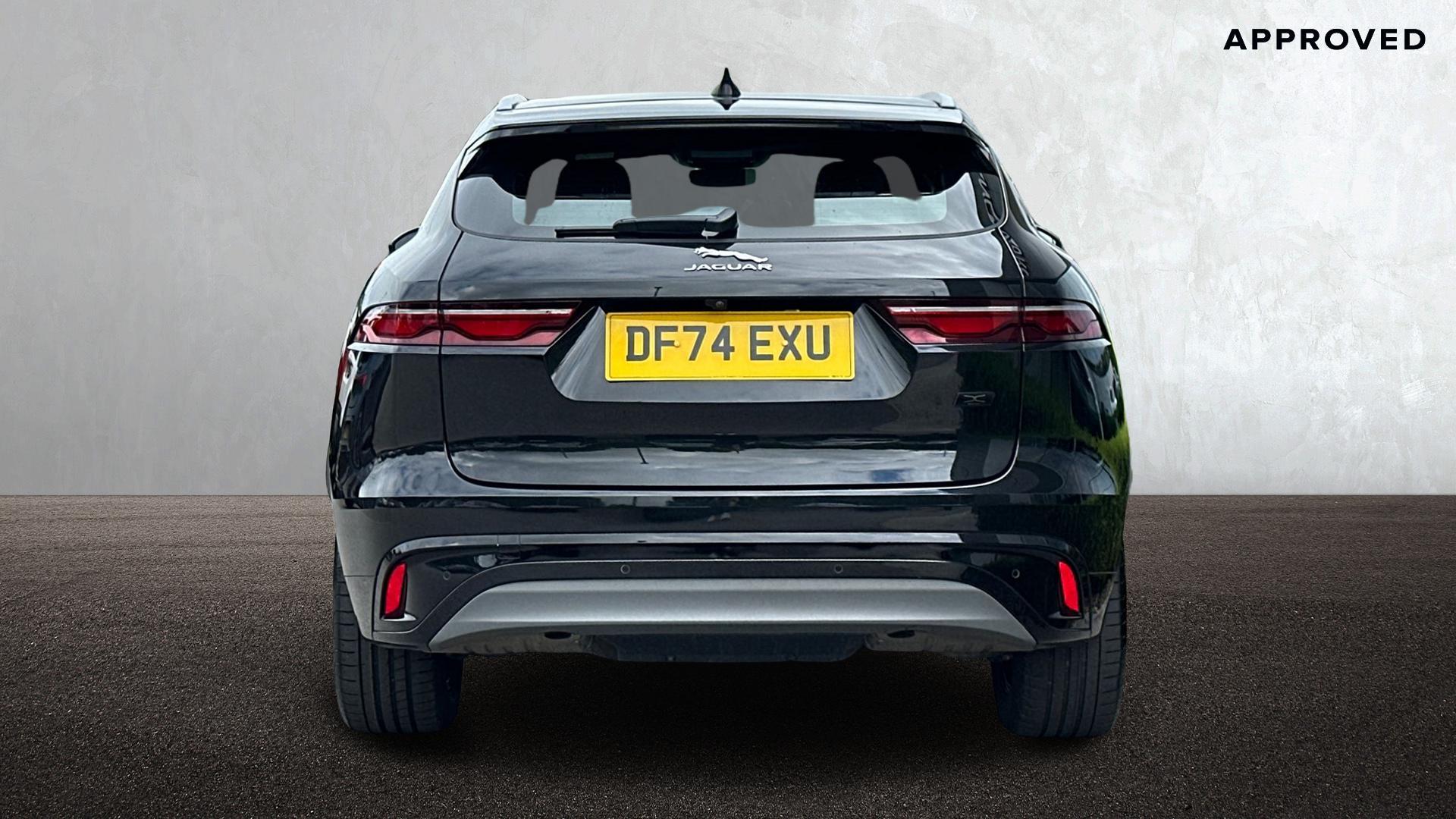 2024 Jaguar F-Pace thumbnail 6