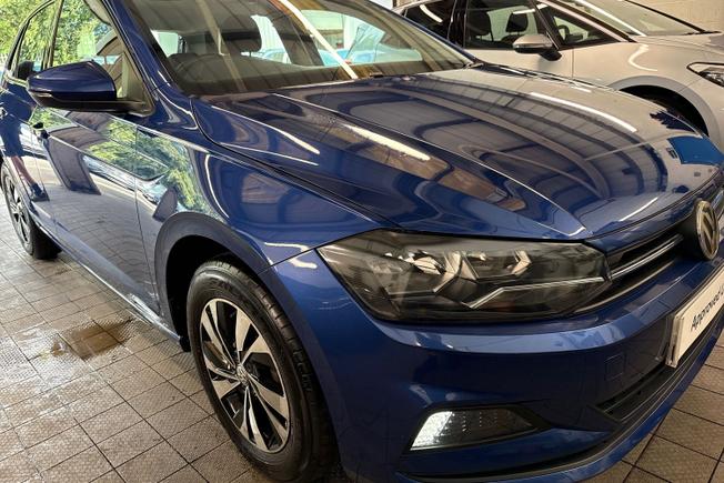 VOLKSWAGEN Polo Photo 19