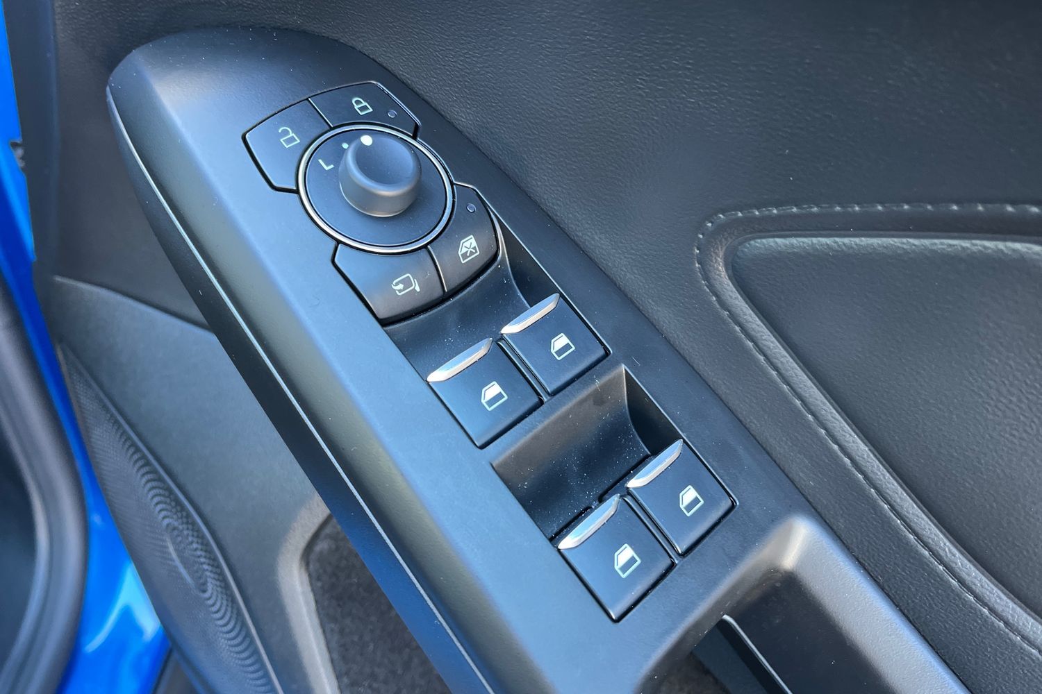 Ford Focus Photo 15