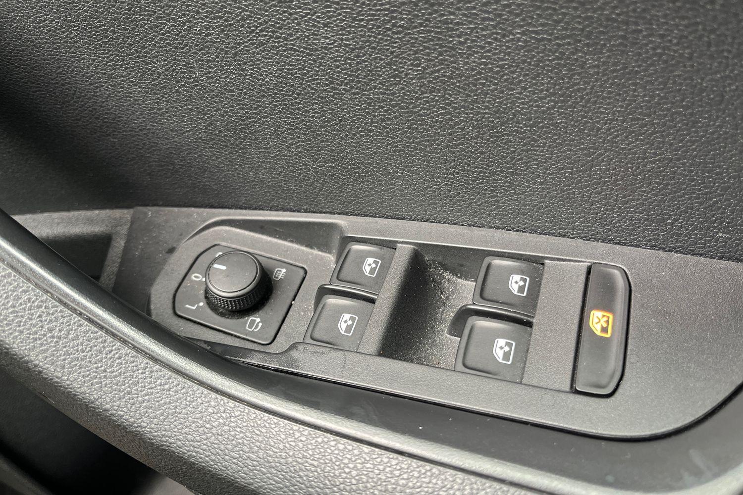 Skoda KAROQ Photo 15
