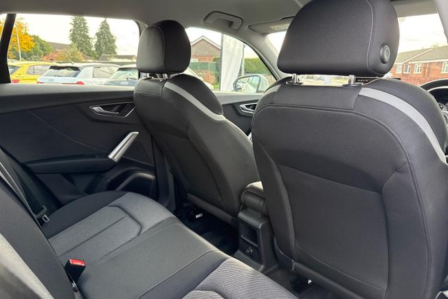 AUDI Q2 Photo 45