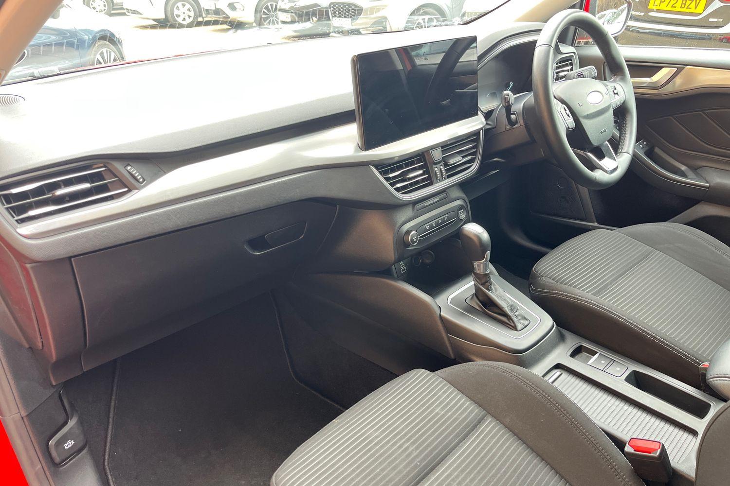 Ford FOCUS Photo 17