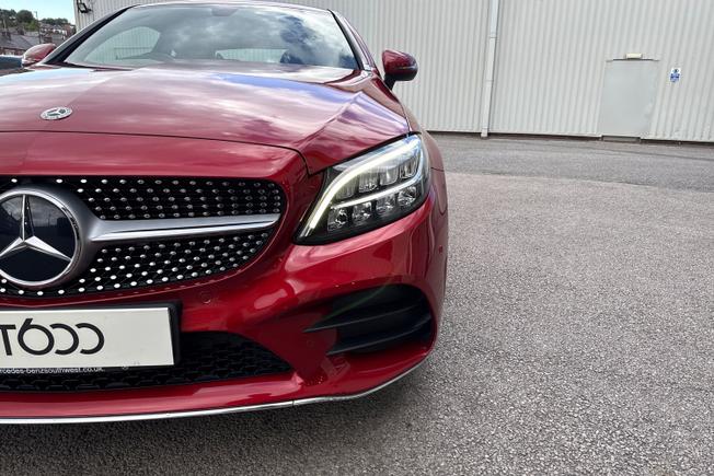 MERCEDES-BENZ C Class Photo 29