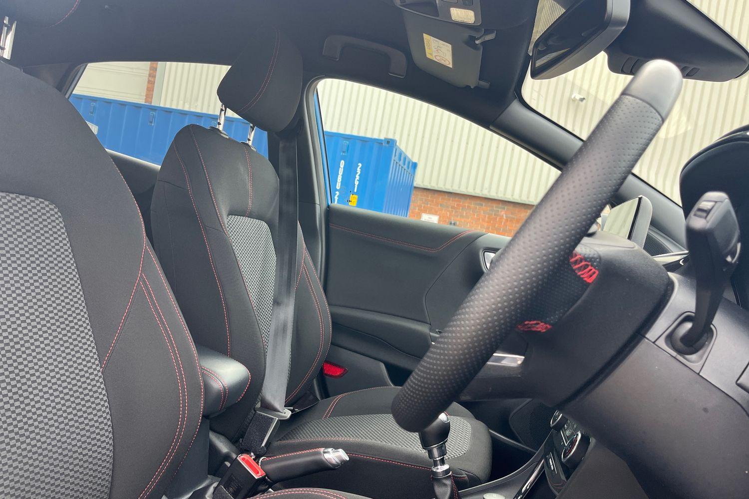 Ford Puma Photo 16