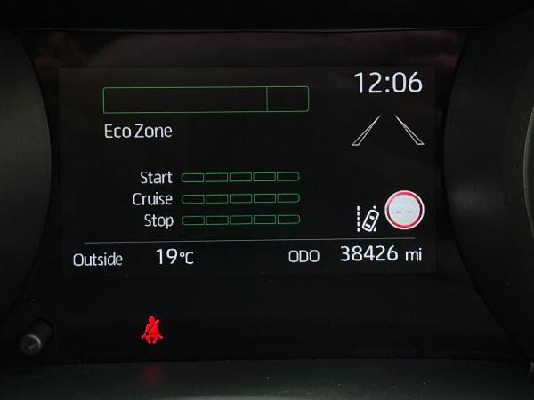 Toyota Yaris Cross Photo autoimg-7ec527f540b2bd9fd6977b825a7da8c8dea37608.jpg