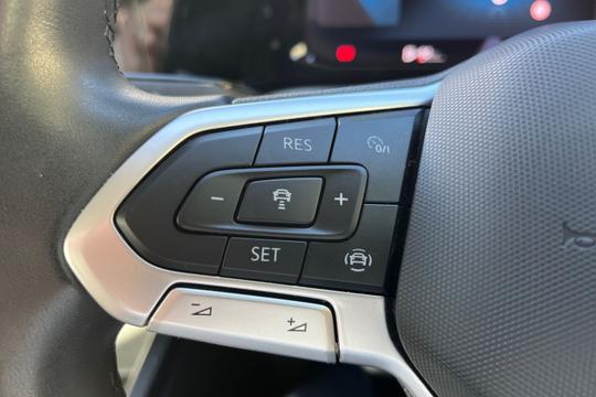 Volkswagen Golf Photo autoimg-7ec5fcc8010108d42bc8d5116d523f5db90664ff.jpg