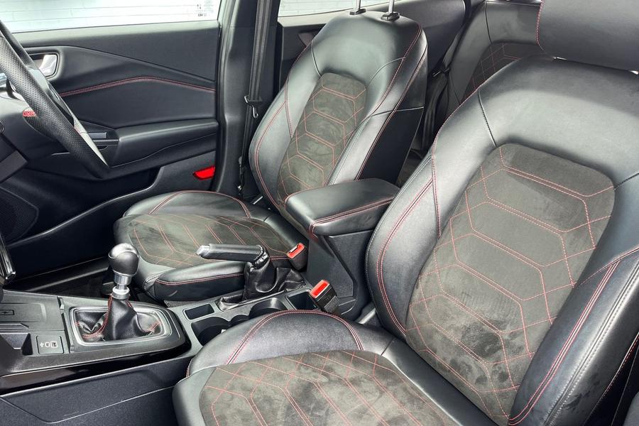 Ford PUMA Photo autoimg-7ec6a411ac5143c8bf48a9e45917327d1b106ee2.jpg