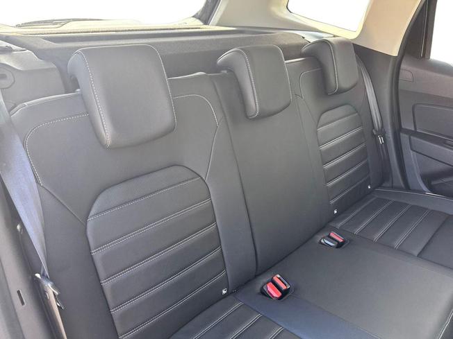 DACIA Duster Photo 9