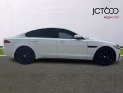 JAGUAR XF Photo 4