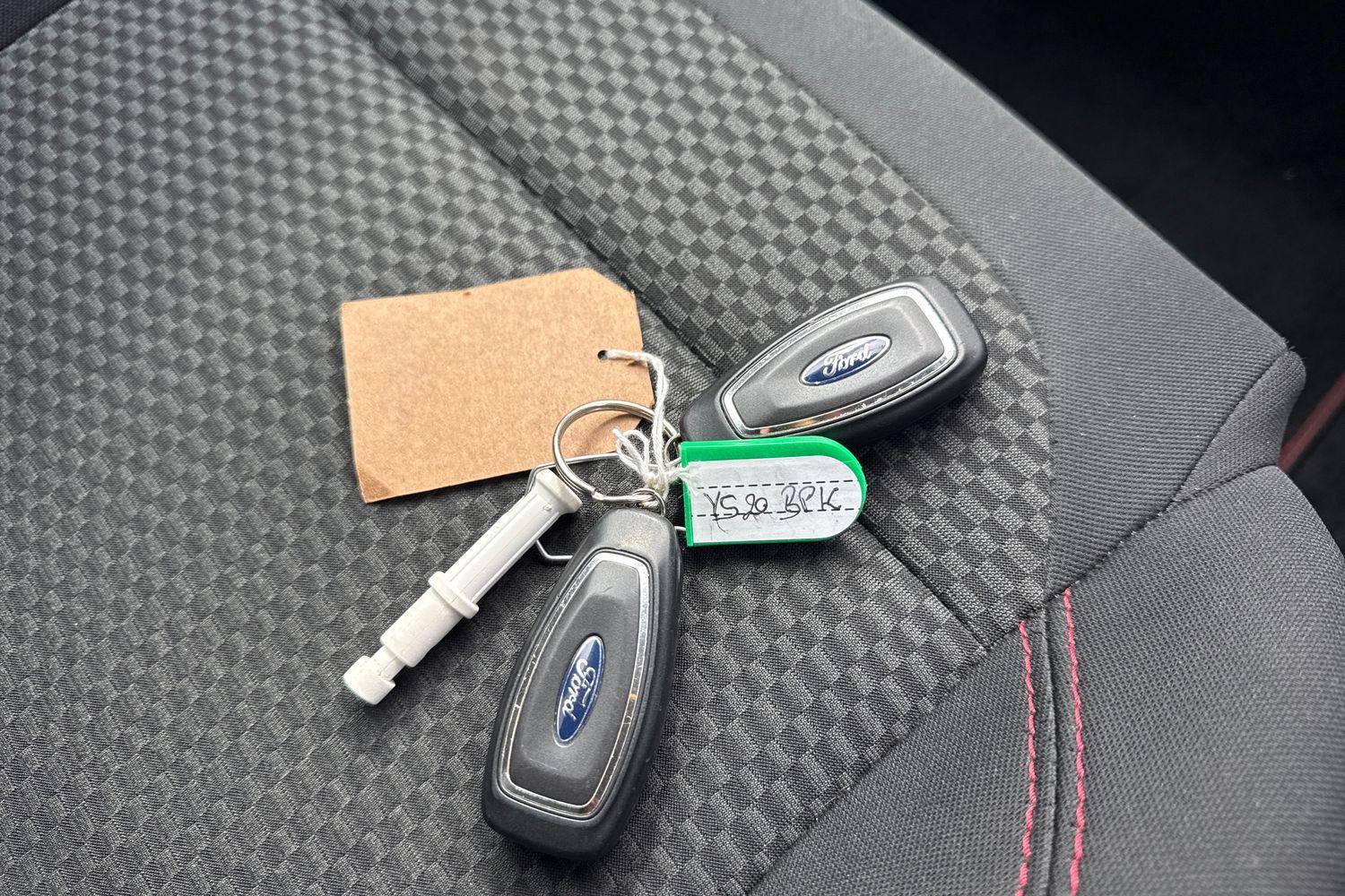 Ford Fiesta Photo 33