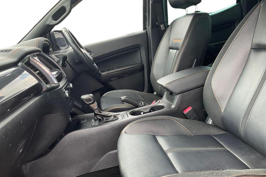 Ford RANGER Photo autoimg-7eced83d4f3eb03318d3f427b8d052d5821a59a2.jpg