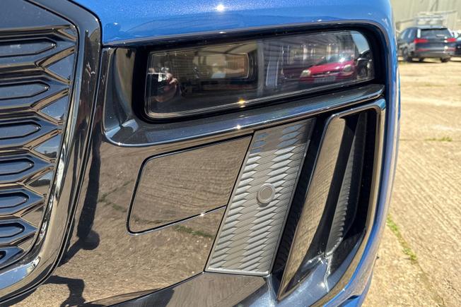 AUDI Q6 E-Tron Photo 59