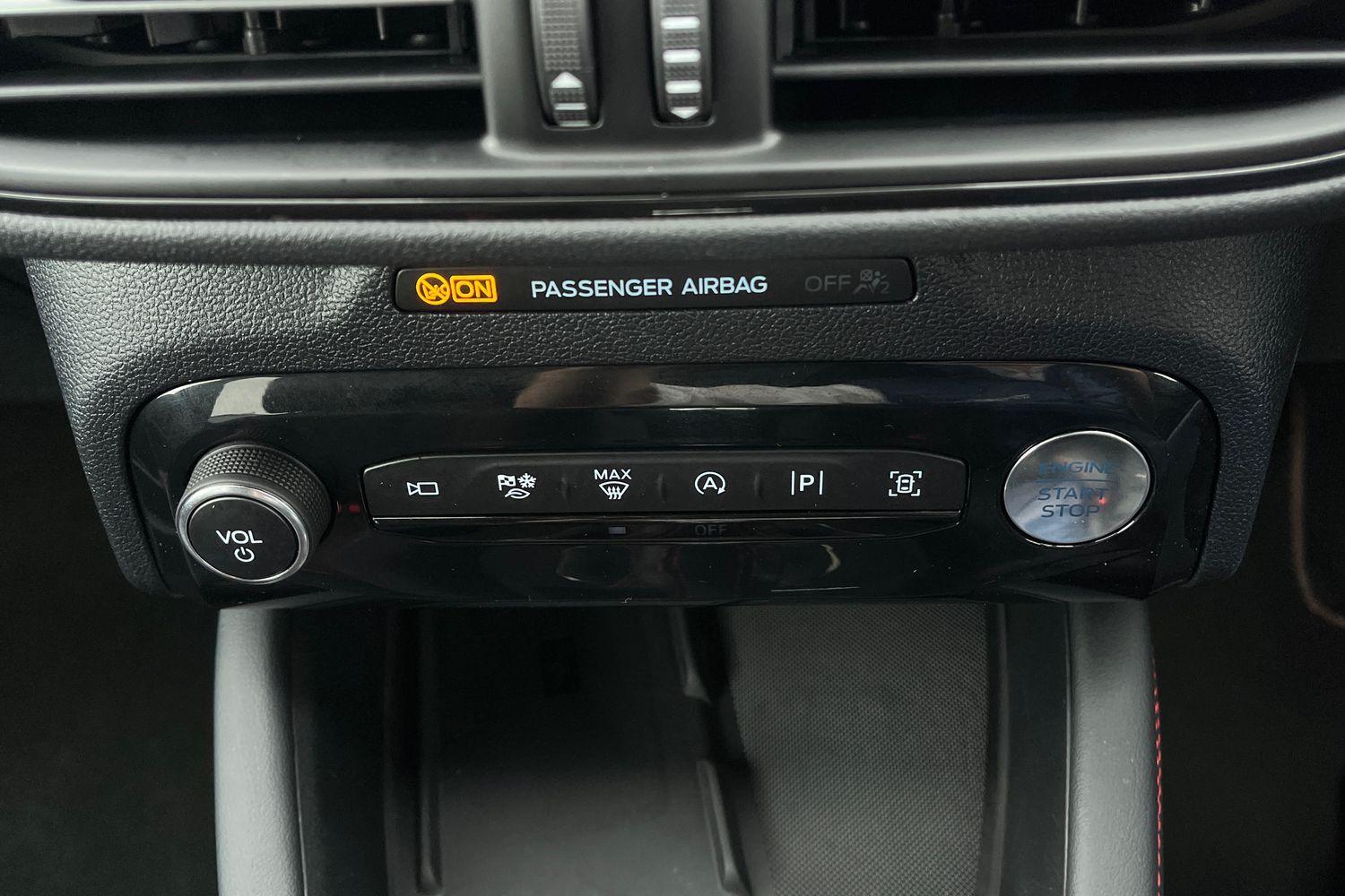 Ford KUGA Photo 29