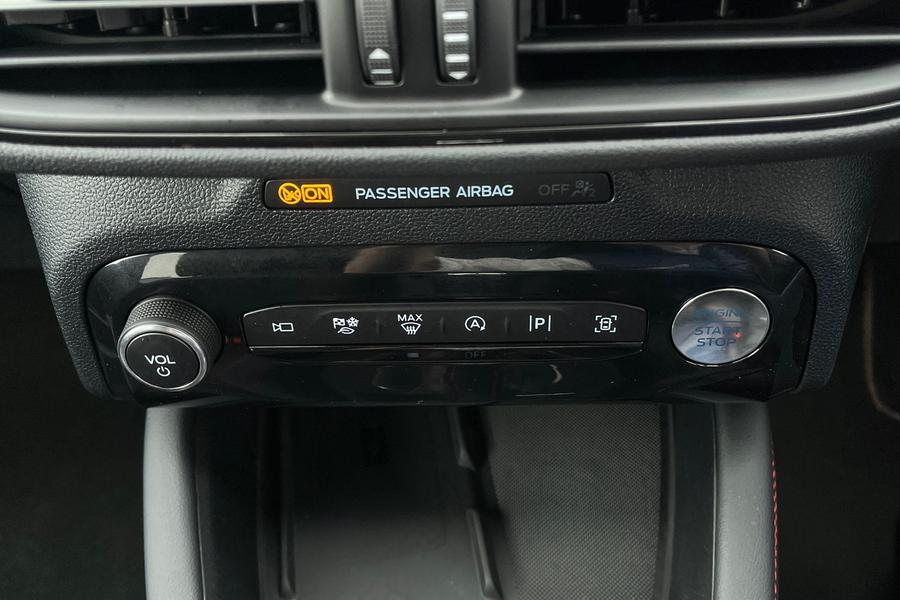 Ford KUGA Photo autoimg-7ed5f384f0d4f4674dc72a9ceb62c20568142616.jpg