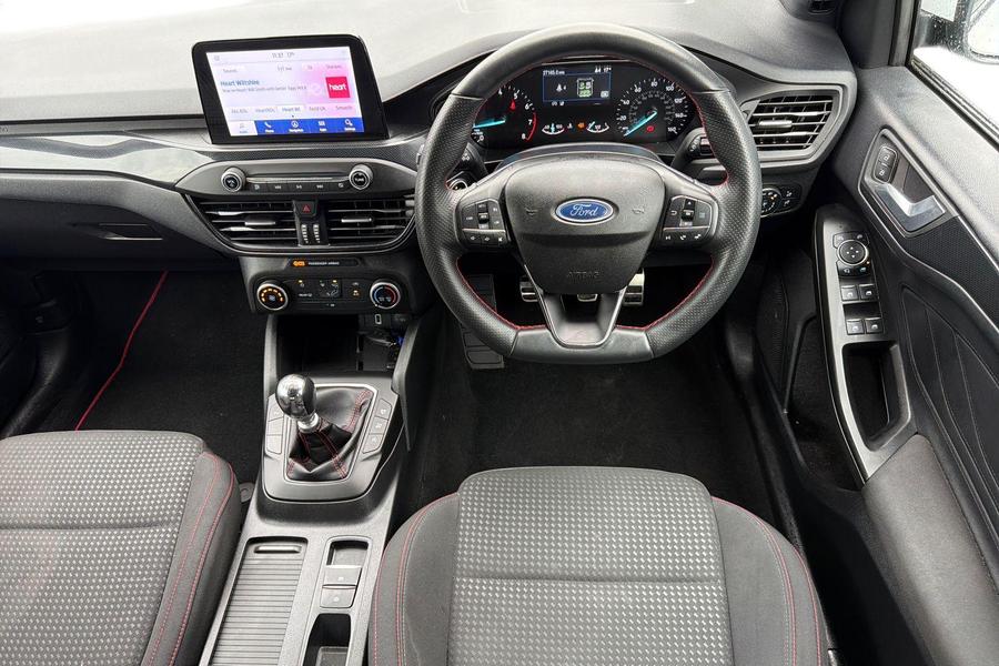 Ford Focus Photo autoimg-7ed63413d8c0d032b93940a2c39254ef0c5db480.jpg