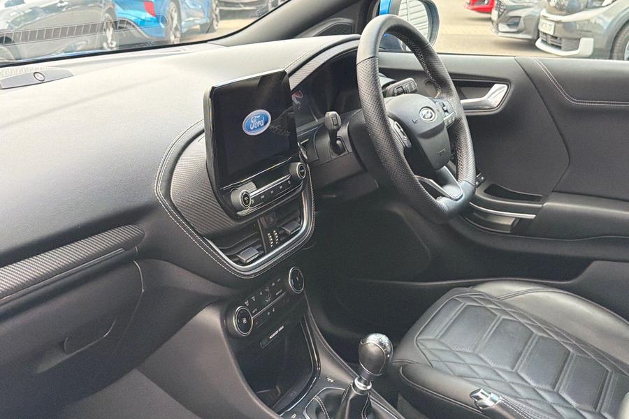 Ford PUMA Photo autoimg-7ed8bab2495f28355d84a28eec51baae557defb4.jpg