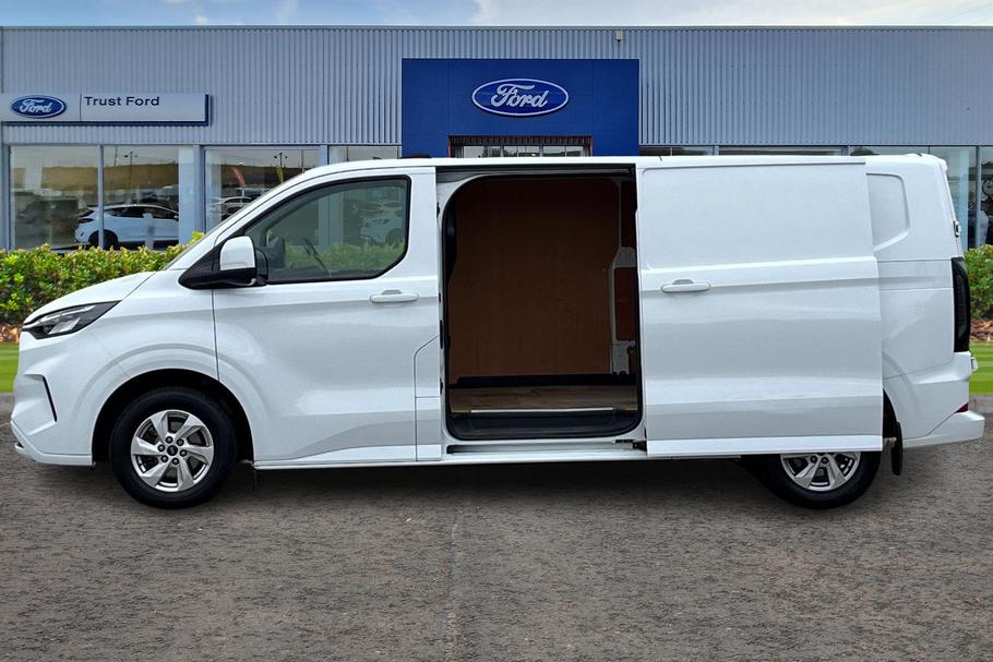 Used Ford TRANSIT CUSTOM FP24XFO 5