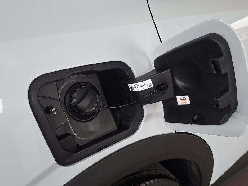 Used Peugeot 3008 BG74VCU 31