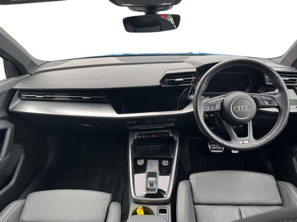 Audi A3 Photo autoimg-7ede84f314ac9caa2295530a6947a26036a7a10e.jpg