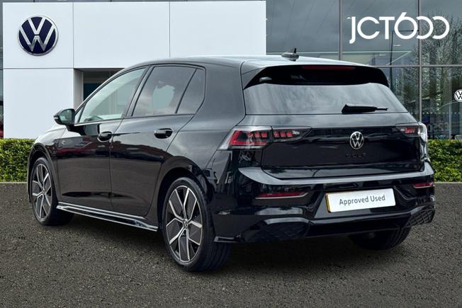 VOLKSWAGEN Golf Photo 3