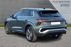 AUDI Q3 Photo 3