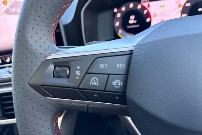 SEAT Leon Photo 17