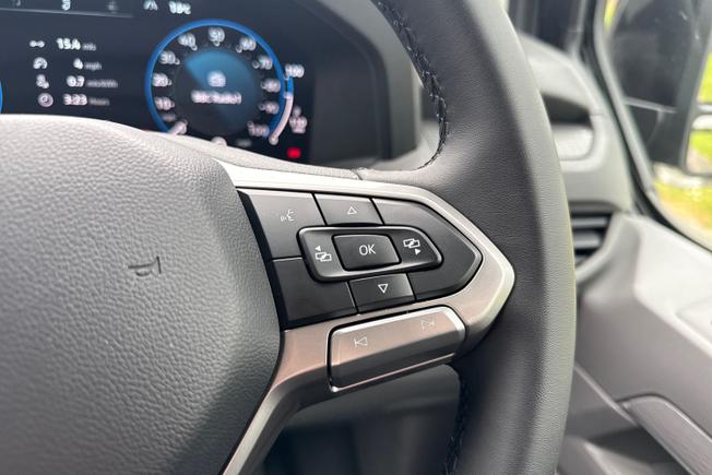 VOLKSWAGEN e-Transporter Photo 17