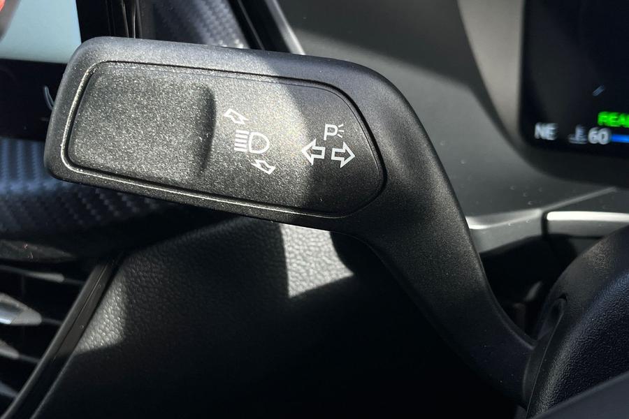 Ford KUGA Photo autoimg-7ee772df4d1484bfa515f041168041649cd577a0.jpg