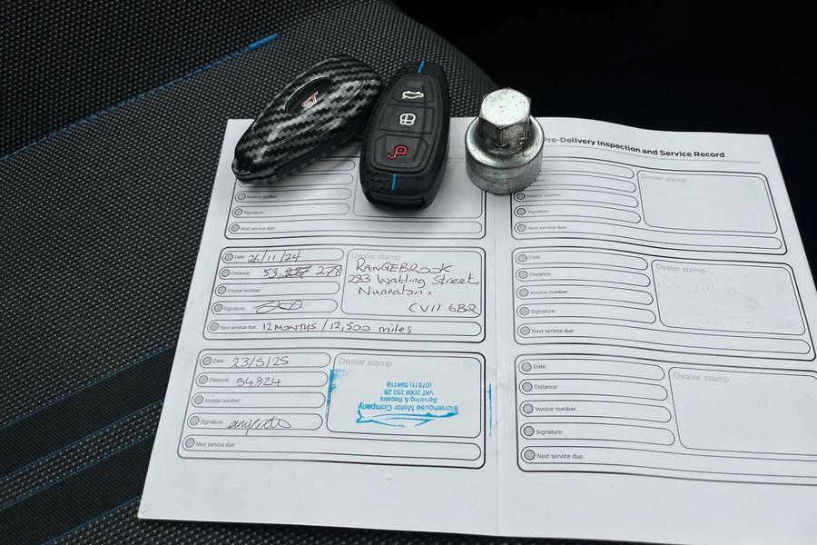 Ford Fiesta Photo autoimg-7ee8ee8abfa2dca6ccb3d2f62101f7c6c1437298.jpg