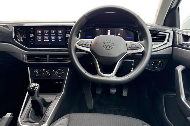 VOLKSWAGEN Polo Photo 11