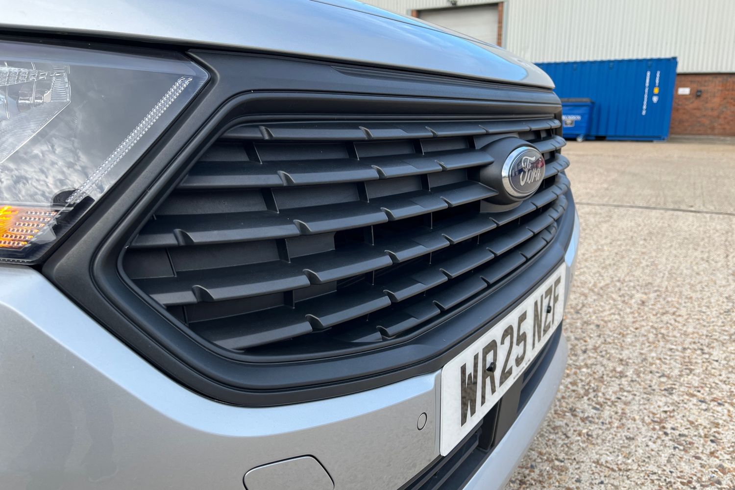 Ford TRANSIT CONNECT Photo 37
