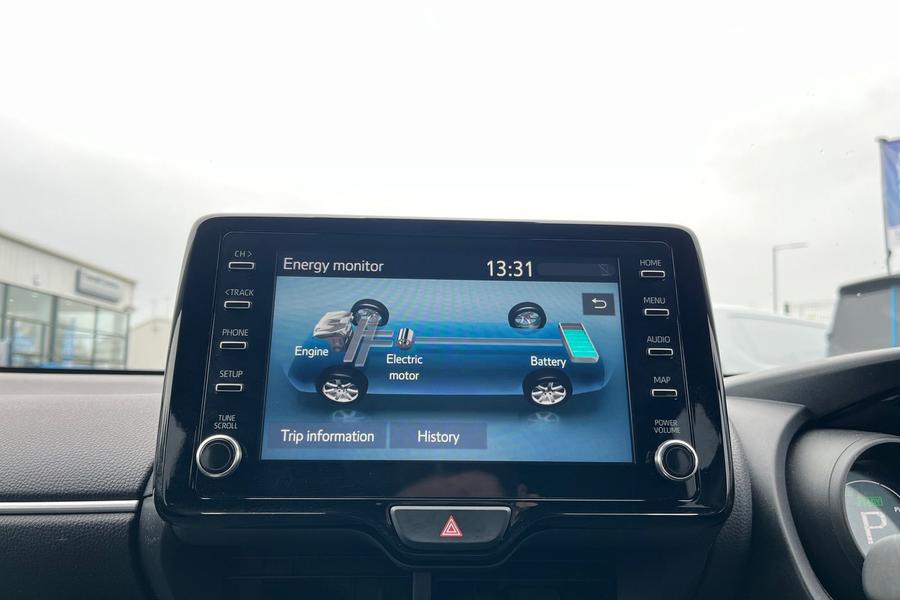 Toyota YARIS Photo autoimg-7eeeb01e13df968d0ca2d462a02728e918482010.jpg