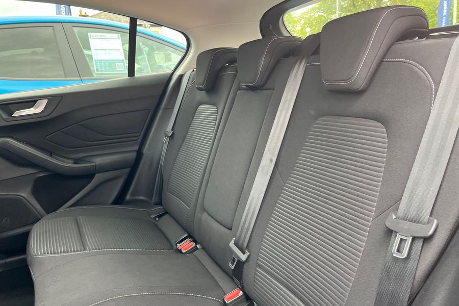 Ford FOCUS Photo autoimg-7ef283b7031916ab6dba950f6b160190720f2bde.jpg