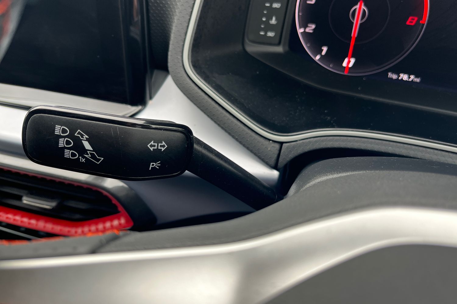 SEAT Ibiza Photo 13